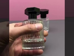 Garrafa redonda sextavada 50ml do pulverizador de perfume da listra vertical do tampão da garrafa de perfume 30ML